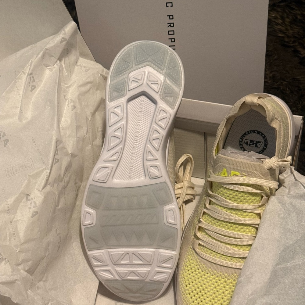 APL Women's Techloom Breeze Sneakers